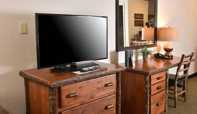 Boarders Inn & Suites By Cobblestone Hotels In Waukon Екстериор снимка